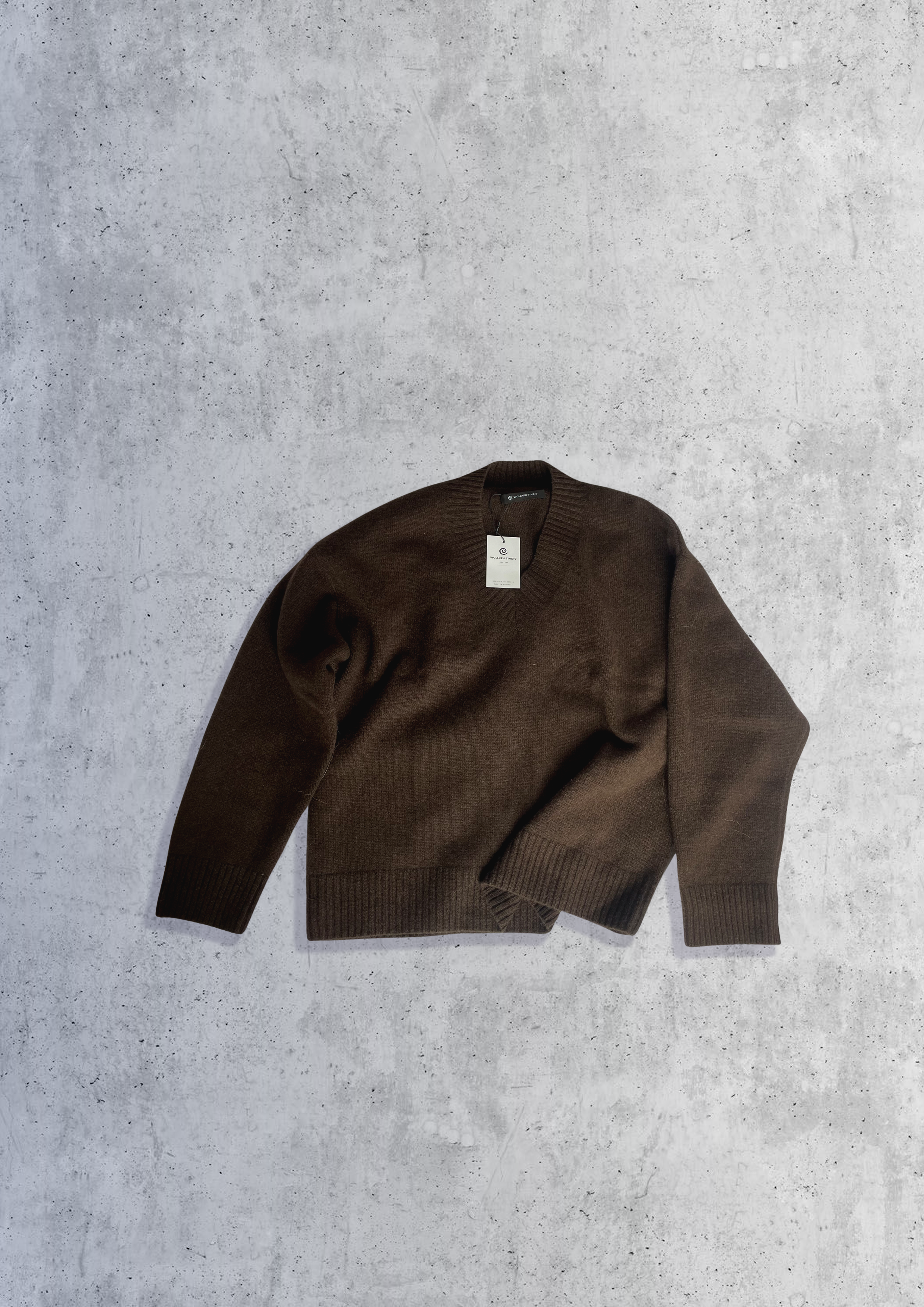 Unisex V-Ausschnitt Pullover – 100% Yakwolle